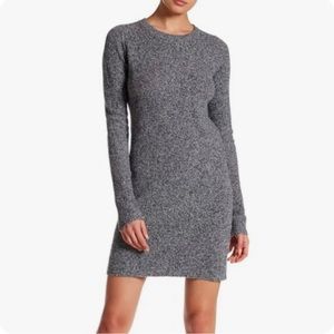 Current Elliot The Easy Dress. Size 2 which is a medium.